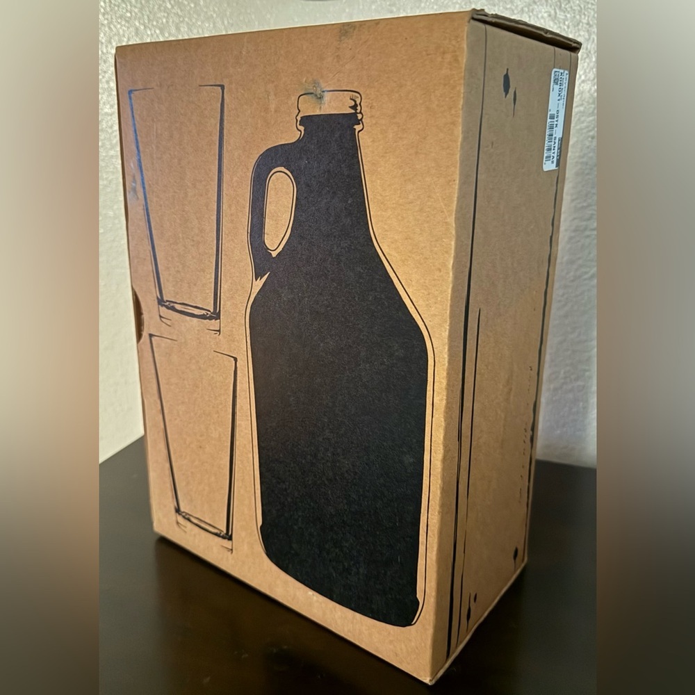 Keyscaper Beer Growler & Pint Glass Gift Set | Holiday Barware | New - Picture 3 of 4